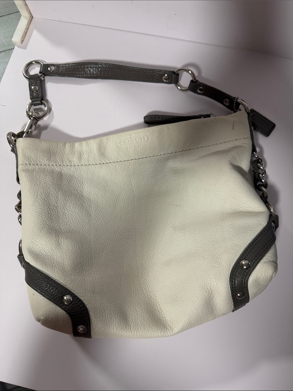 Vintage Coach White and Dark Gray Leather Shoulder Bag